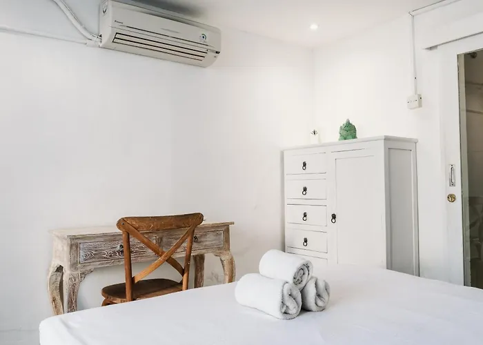 Helenia Canggu, Private Pool, Fast Wifi, 4 Min To Finns