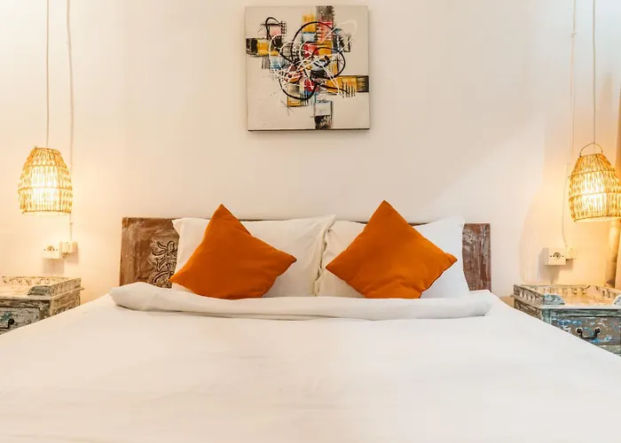 Helenia Canggu, Private Pool, Fast Wifi, 4 Min To Finns Villa Canggu (Bali)